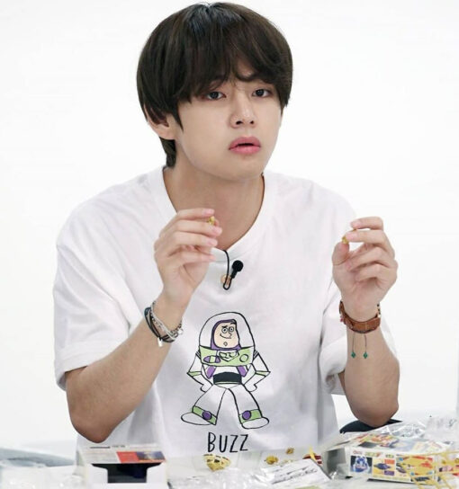 V Kim Taehyung BTS Toy Story Buzz Lightyear T-Shirt - Teesstar.com