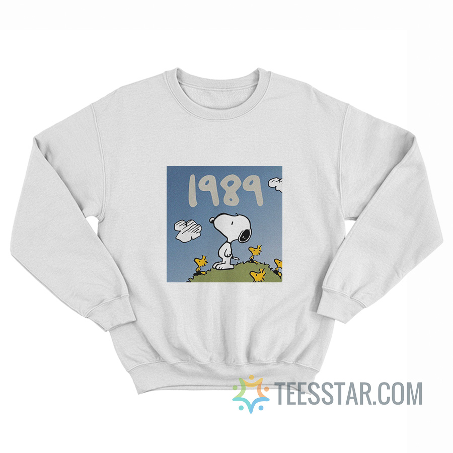 Snoopy Swift 1989 Sweatshirt For Unisex - Teesstar.com