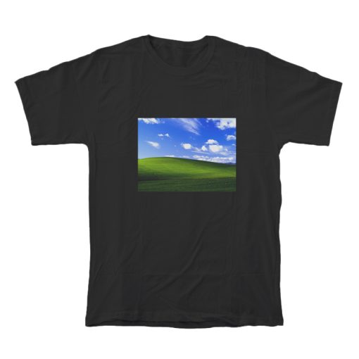 Vintage Windows Xp Wallpaper T-Shirt